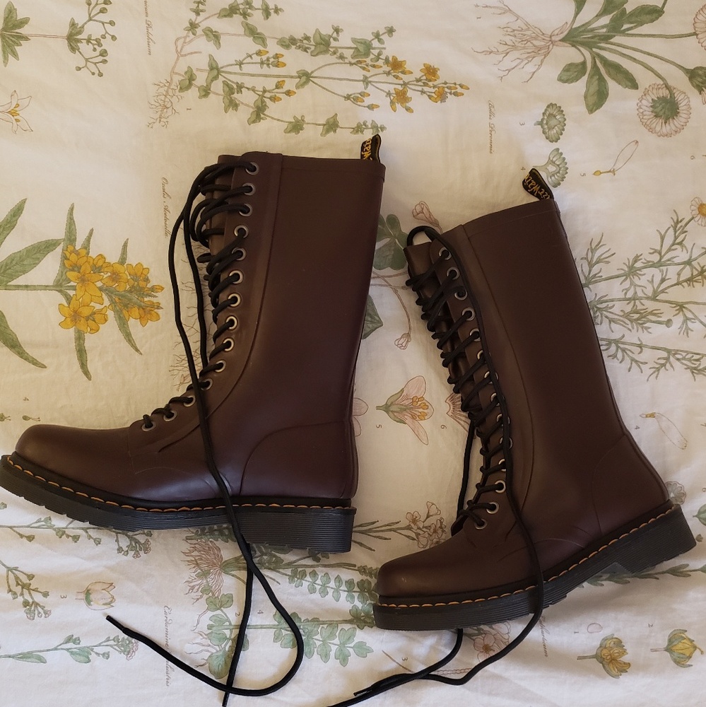 dr. martens red shower wellington boot